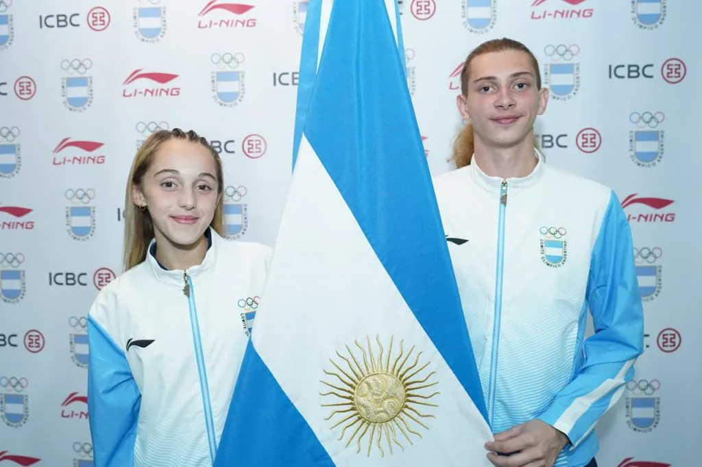 Gorski y Olmos portarán la bandera argentina en la clausura de los Juegos Suramericanos