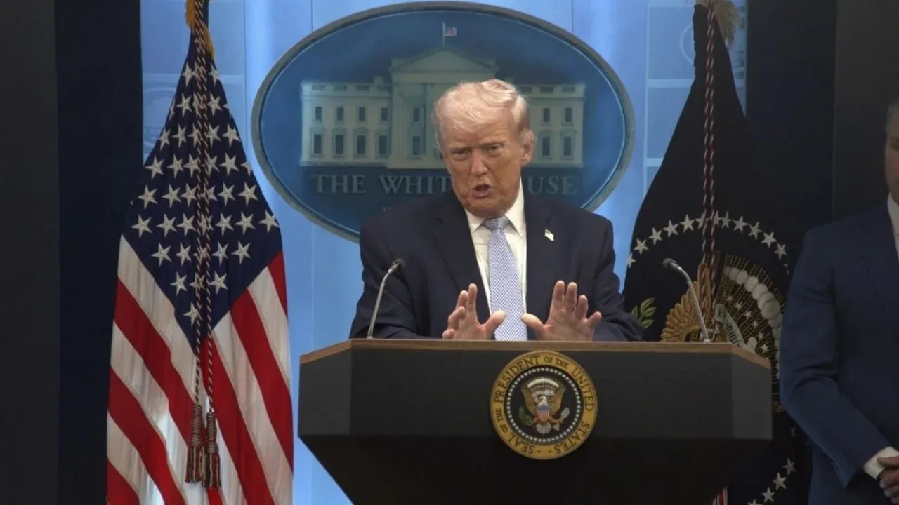 Trump afirma que Irán prepara una oferta para satisfacer demandas de EE.UU.