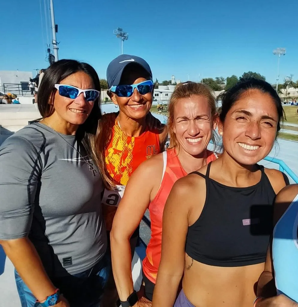 JM Corredores cosechó 11 medallas en campeonato internacional de atletismo