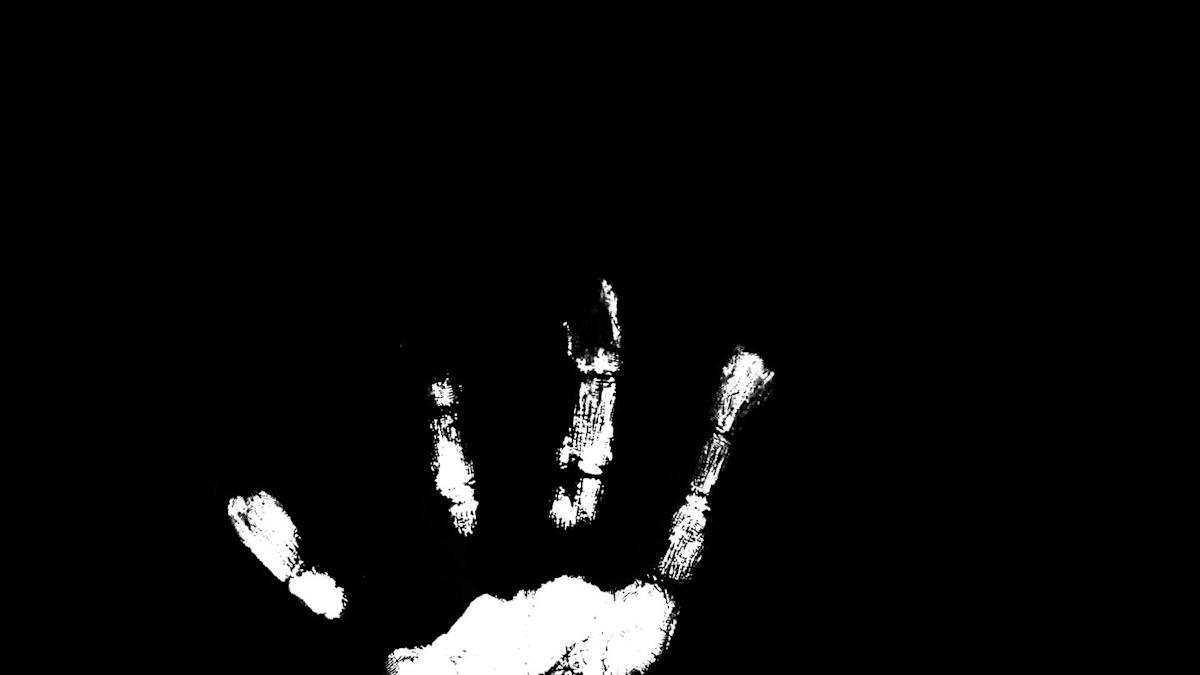 43,000-Year-Old Fingerprint May Be Oldest Human Mark