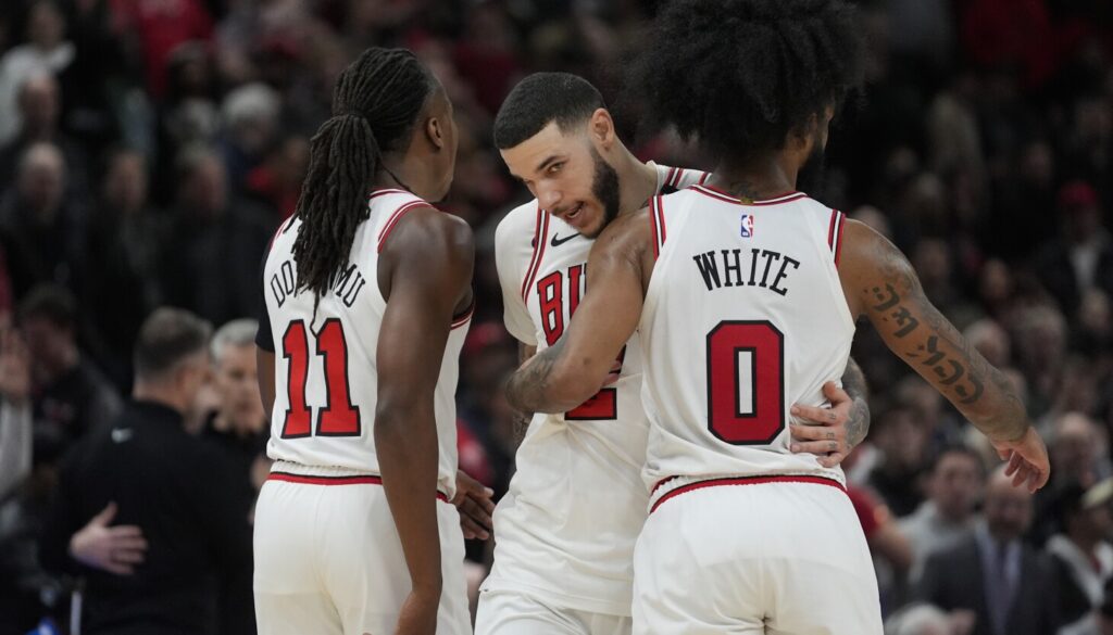 bulls-trade-lonzo-ball-to-cleveland-a-strategic-shift-in-chicago-s-nba-ambitions