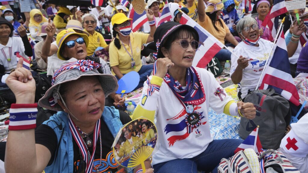 protesters-in-bangkok-demand-thai-pm-s-resignation-over-leaked-call