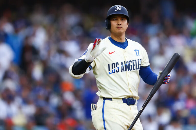 shohei-ohtani-and-clayton-kershaw-propel-dodgers-to-first-place
