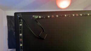 affordable-alternative-to-philips-hue-wiz-hdmi-sync-box-and-tv-backlight
