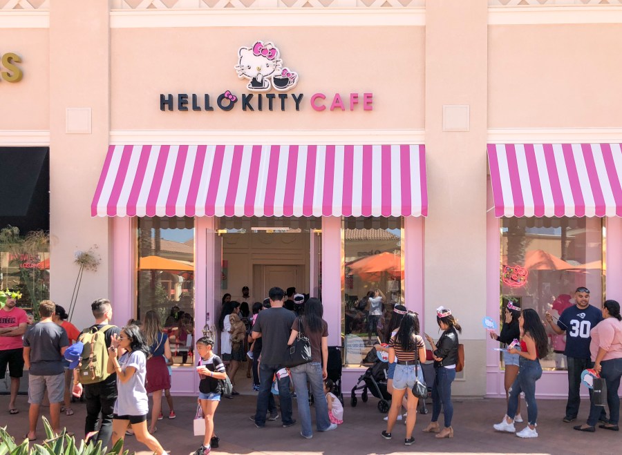 bay-area-welcomes-first-hello-kitty-cafe-this-weekend