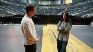 billie-eilish-sets-new-standards-for-eco-friendly-concerts