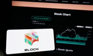 block-to-join-s-p-500-signaling-crypto-s-growing-acceptance