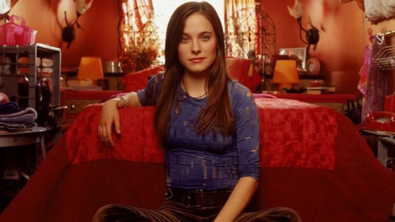 bryan-fuller-s-wonderfalls-remains-elusive-for-fans-online