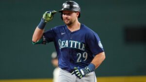 cal-raleigh-joins-team-usa-for-exciting-2026-world-baseball-classic