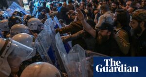 clashes-erupt-in-istanbul-over-controversial-magazine-cartoon