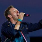 coldplay-concert-kiss-cam-video-sparks-viral-controversy