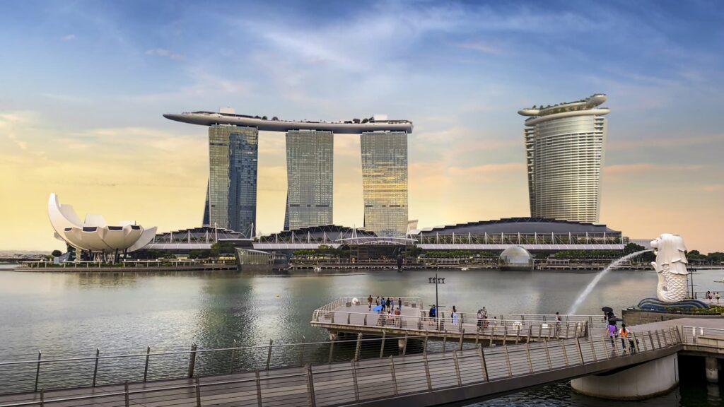 construction-begins-on-las-vegas-sands-8-billion-resort-in-singapore