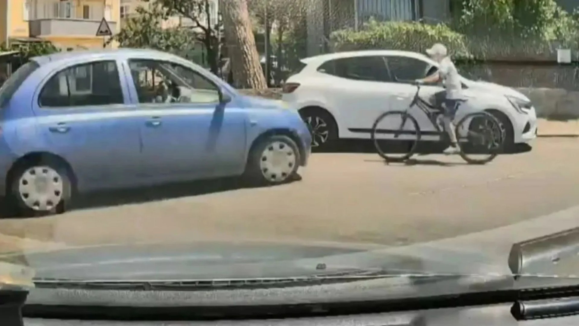 Dashcam Captures Shocking Bicycle Crash in Turkey: Boy Miraculously Survives
