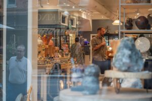 discover-michigan-3-charming-towns-perfect-for-summer-shopping
