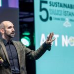 dr-hakan-karaosman-champions-transparency-in-fashion-industry