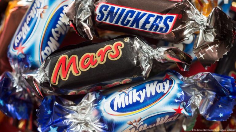 eu-probes-mars-35-9-billion-acquisition-of-pringles-maker-kellanova
