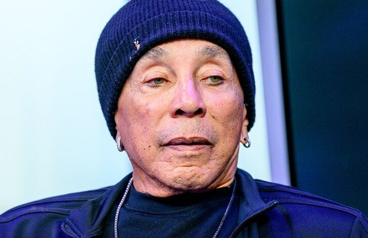 Fifth Woman Files Police Report Against Smokey Robinson for Alleged Sexual Battery