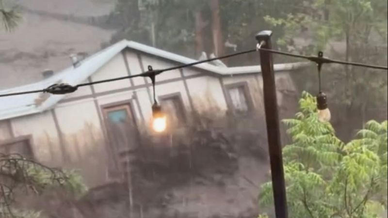 flash-floods-rescue-nearly-100-in-new-mexico-mountain-village