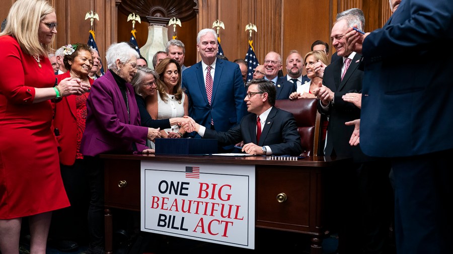 four-republicans-shift-stance-on-major-legislation-amid-criticism