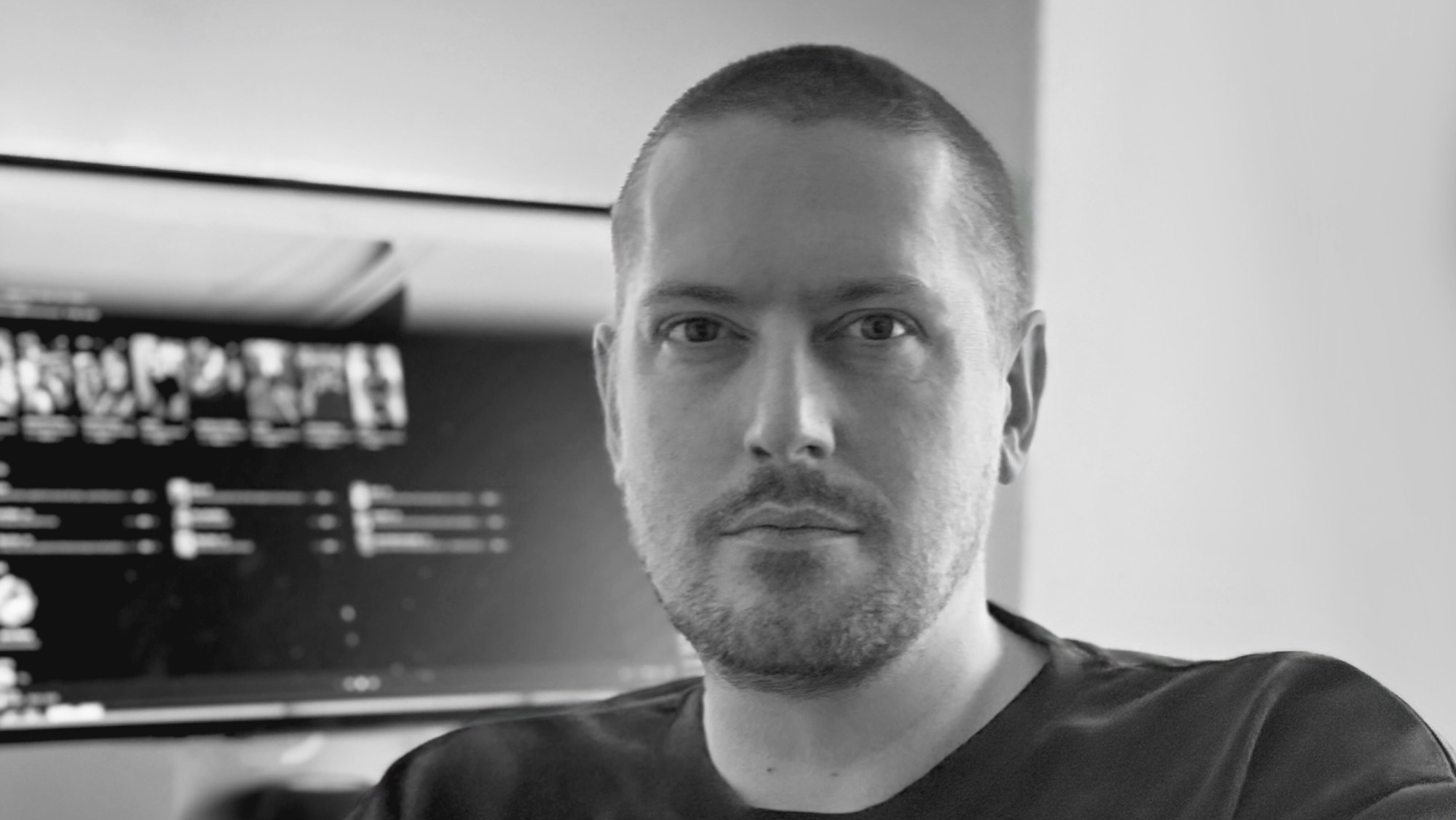 Hallwood Media Signs Groundbreaking Deal with AI Creator Imoliver