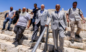 TOPSHOT-PALESTINIAN-US-ISRAEL-CONFLICT-SETTLERS-DIPLOMACY-RELIGION-CHRISTIANITY