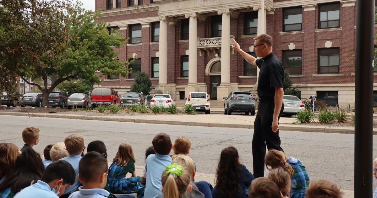 Hundreds Gather in Lincoln for National Catholic Education Conference