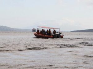 indonesian-rescuers-intensify-search-for-missing-after-ferry-sinks-near-bali