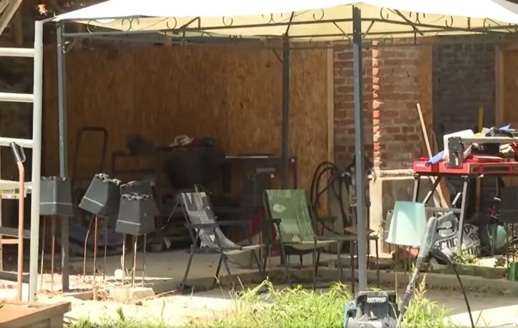 italian-ghost-children-found-in-woods-a-family-s-isolation-unveiled