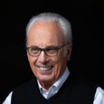 john-macarthur-faces-health-crisis-amid-scandals-and-lawsuits