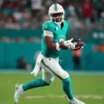 jonnu-smith-s-surprising-trade-to-steelers-leaves-miami-in-shock