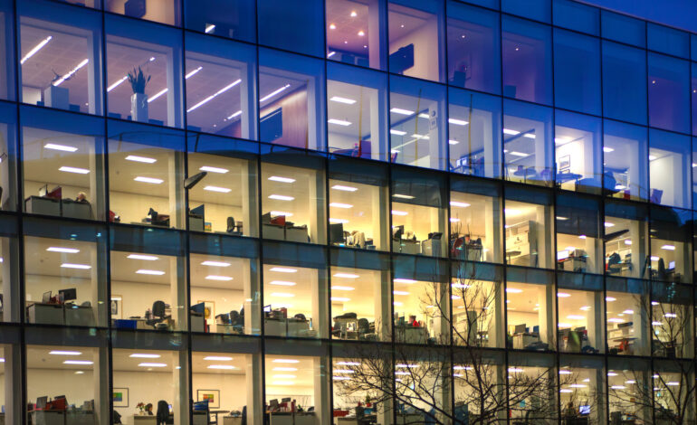 Major Executives Warn of AI’s Impact on White-Collar Jobs