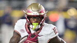 malik-benson-s-oregon-move-a-game-changer-for-ducks-offense-