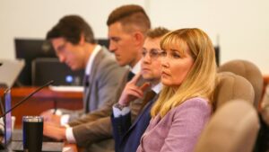 minnesota-senator-convicted-of-felony-burglary-faces-jail-time
