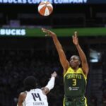 nneka-ogwumike-scores-22-points-moves-to-6th-on-wnba-list