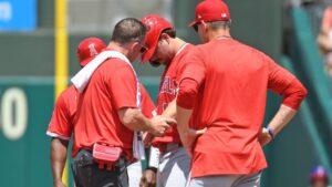 nolan-schanuel-exits-game-after-being-hit-by-pitch-day-to-day
