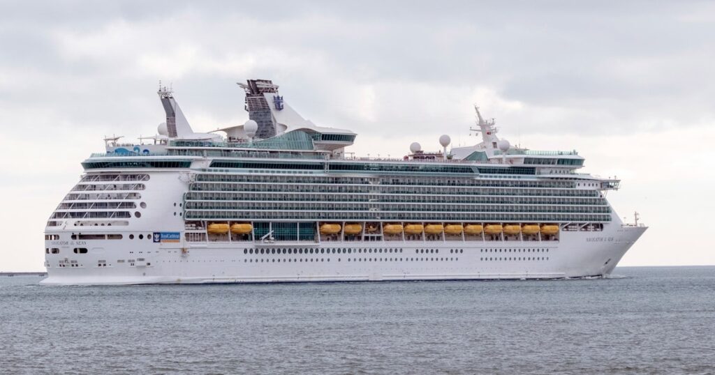 over-140-sickened-on-royal-caribbean-cruise-by-gastrointestinal-illness