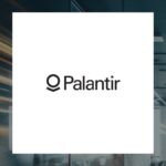palantir-director-sells-over-1-3-million-in-stock-amid-market-fluctuations