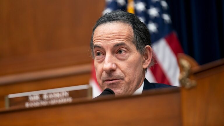 raskin-urges-doj-to-release-epstein-files-mentioning-trump-amid-transparency-concerns