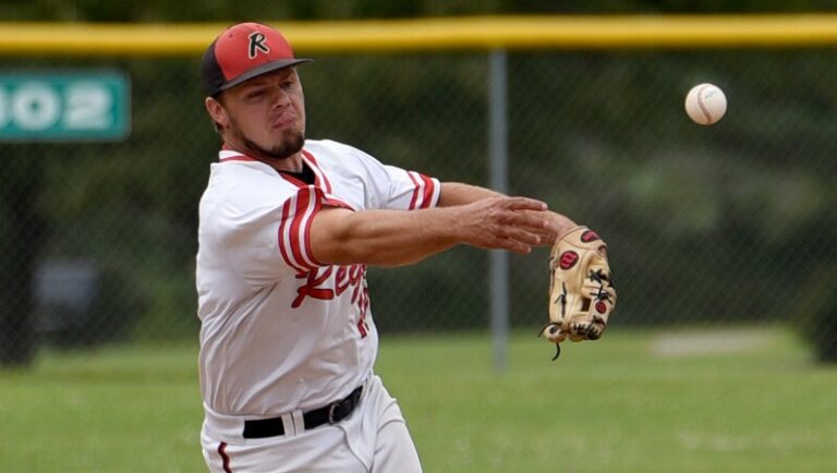regal-eagles-surge-past-norway-lake-sunburg-advance-in-playoffs