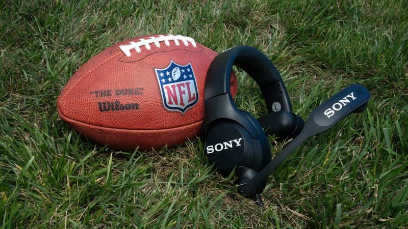 sony-revamps-nfl-coaches-headsets-for-enhanced-performance