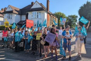 south-london-school-strike-achieves-major-maternity-pay-victory