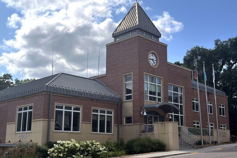 stillwater-approves-first-recreational-cannabis-retailer-amid-regulatory-challenges