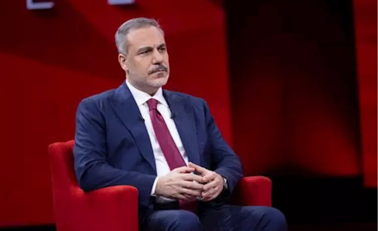 Türkiye Urges Unity in Syria as Tensions Escalate