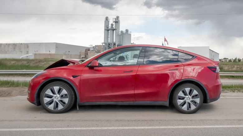 tesla-driver-charged-with-murder-after-fatal-high-speed-crash