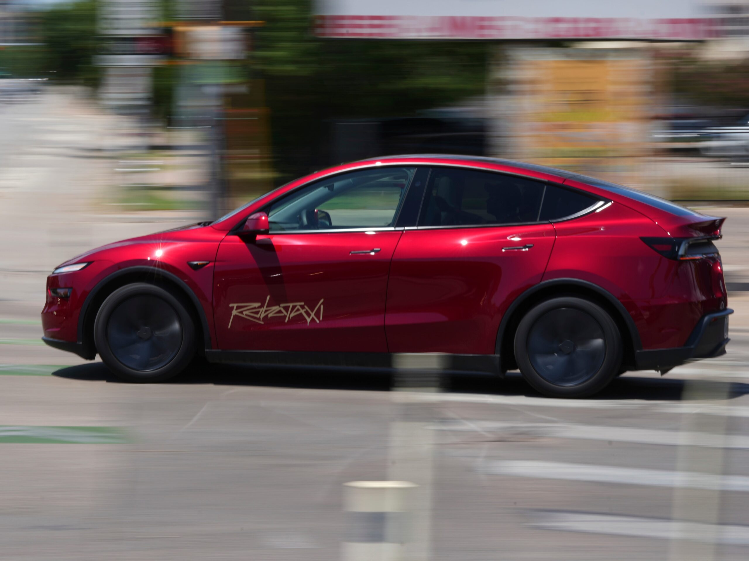 Tesla’s Earnings Call Raises Questions on Robotaxi Progress