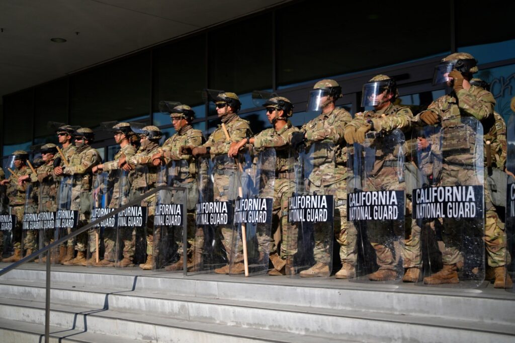 trump-administration-ends-deployment-of-2-000-national-guard-troops
