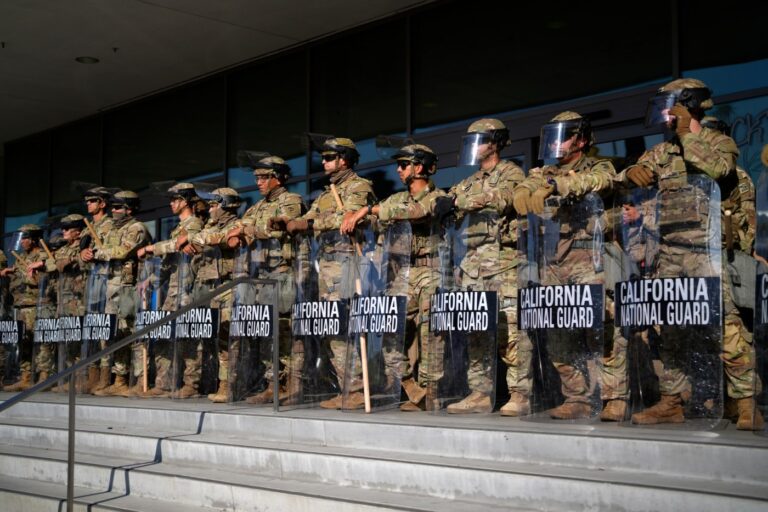 trump-administration-ends-deployment-of-2-000-national-guard-troops