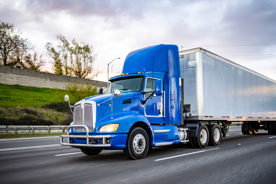 Trump Administration Scraps Speed Limiter Rule for Heavy Trucks