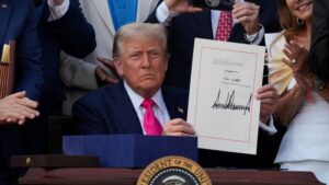 trump-claims-unpopular-bill-is-most-popular-ever-despite-polls