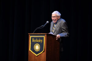 uc-berkeley-mourns-loss-of-frank-baxter-advocate-for-students
